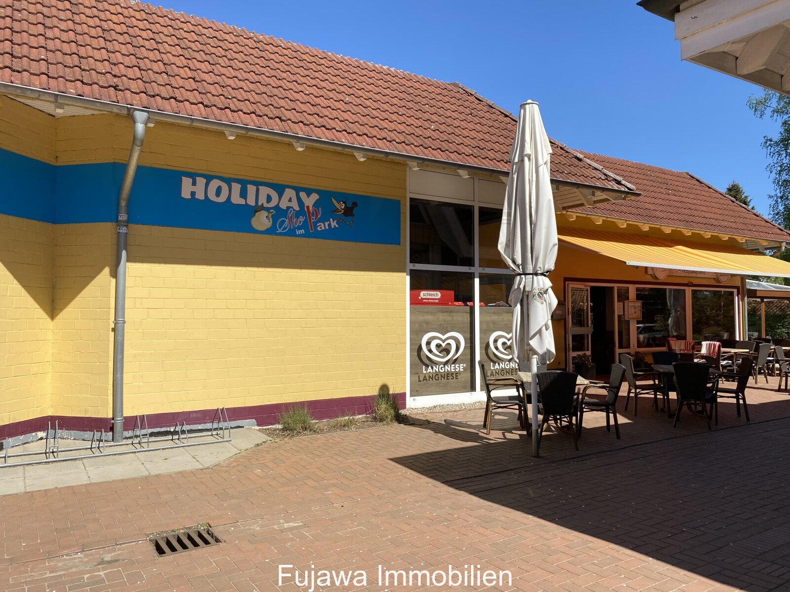 modernisiertes Ferienhaus (Nr. 235) in ruhiger Lage im Ferienpark Mirow