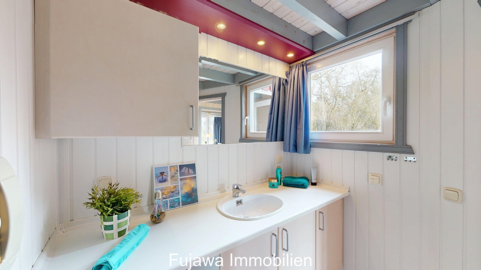modernisiertes Ferienhaus (Nr. 235) in ruhiger Lage im Ferienpark Mirow