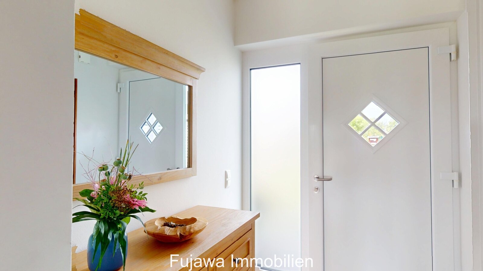 Traumhaftes Einfamilienhaus nahe der Müritz: Ruhige Lage, Energieklasse A, Neuwertig