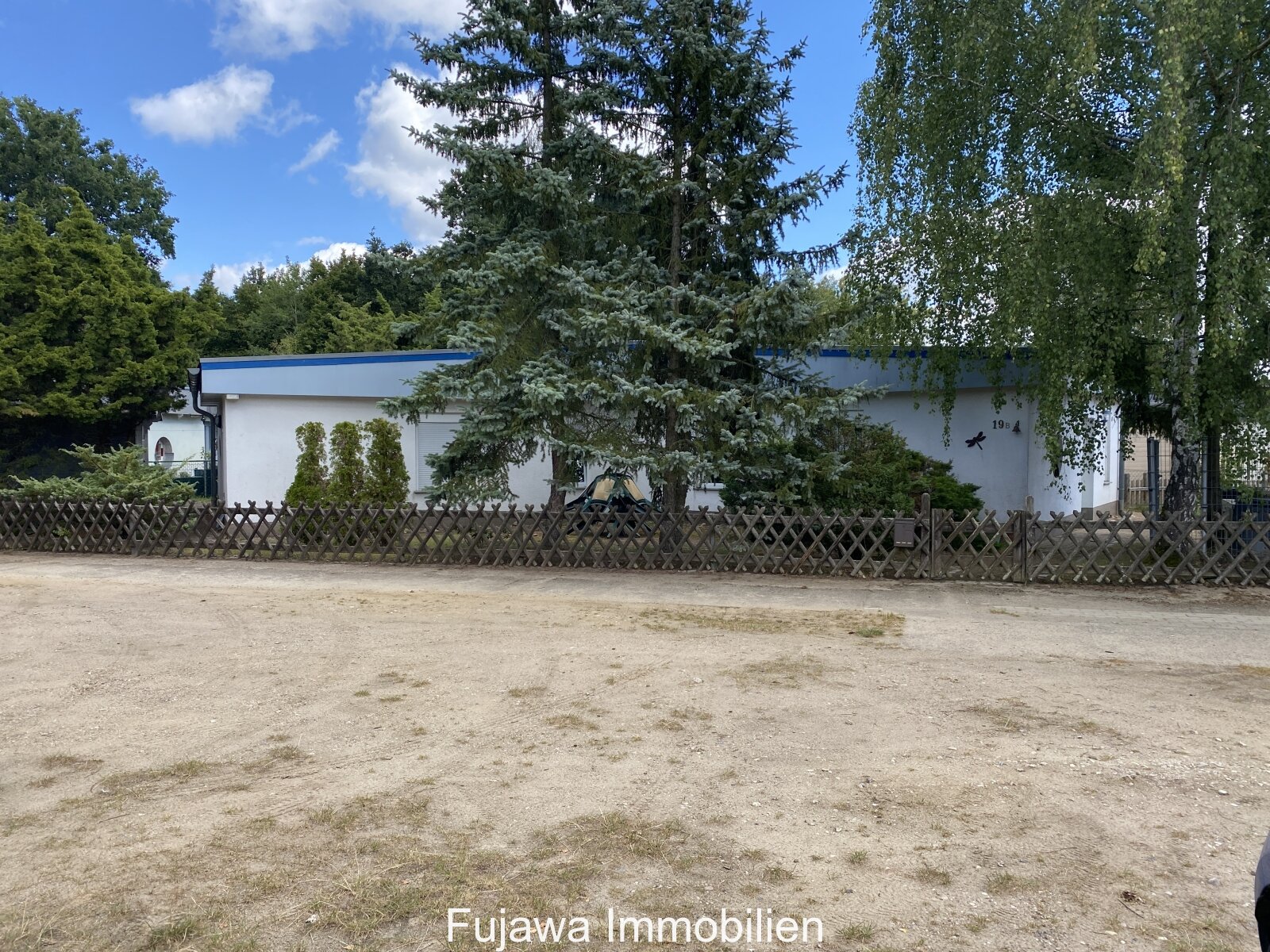 seltene Gelegenheit: Sternbungalow in Schwarz Nur 150 Meter zum Wasser mit eigenem Bootsliegeplatz* und Winterlager!