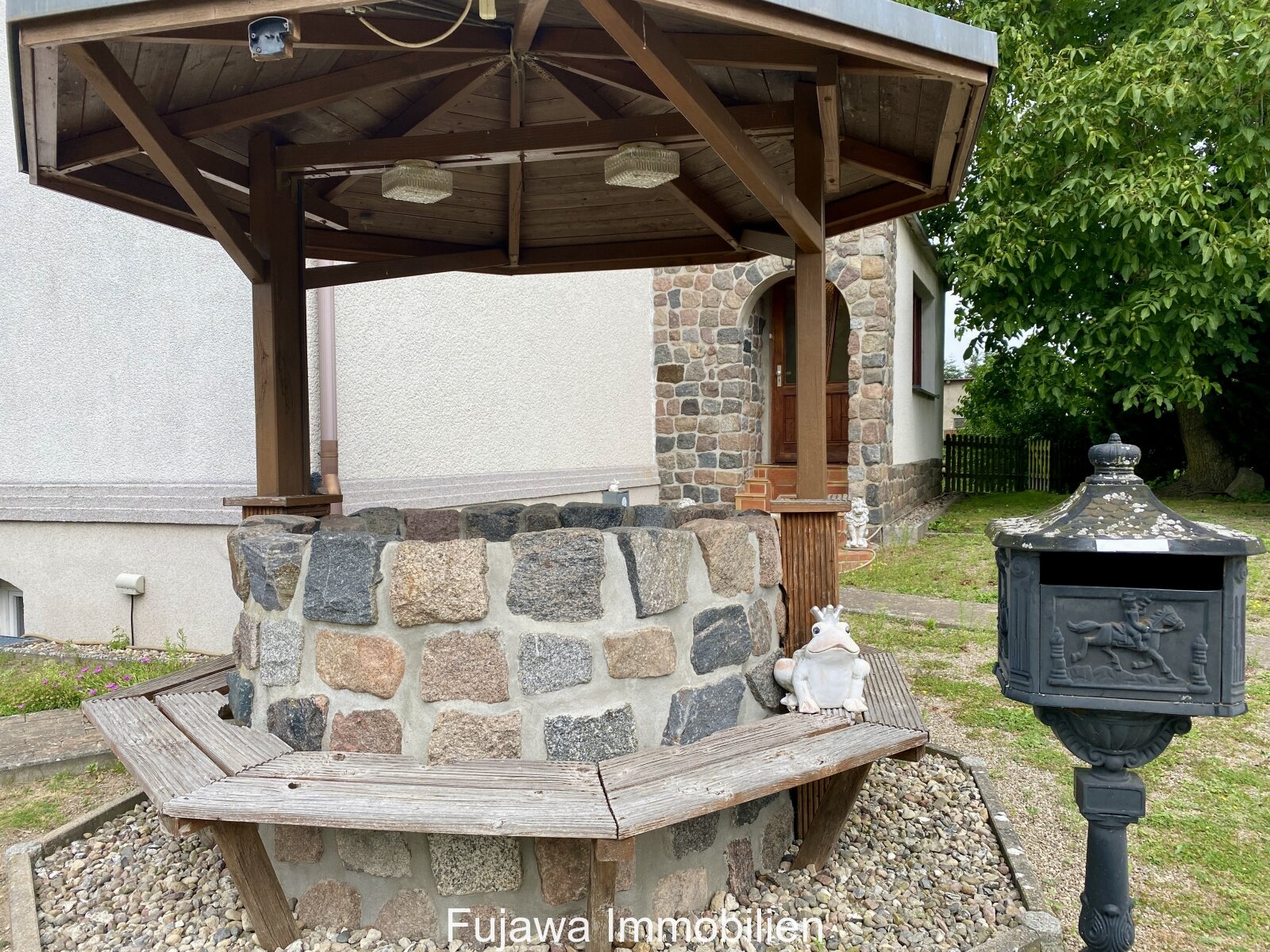 Haus mit großem Garten zum Wohnen und Arbeiten (Nähe Neubrandenburg)