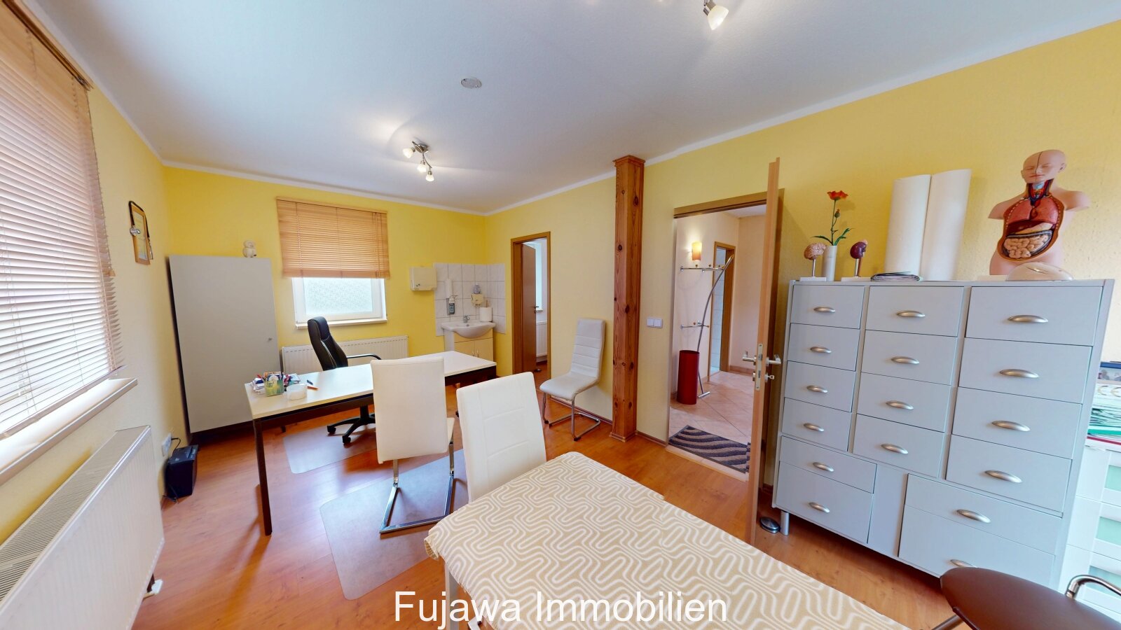 Haus mit großem Garten zum Wohnen und Arbeiten (Nähe Neubrandenburg)