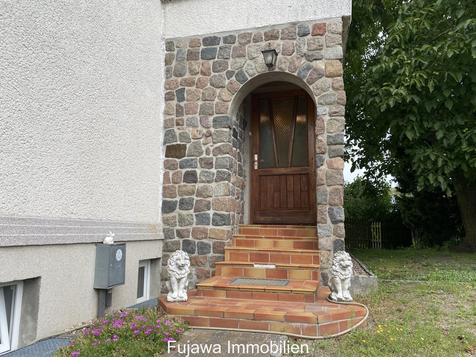 Haus mit großem Garten zum Wohnen und Arbeiten (Nähe Neubrandenburg)