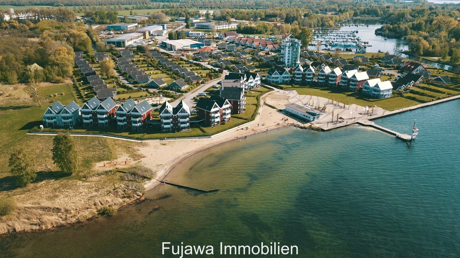 Maisonette Wohnung Appartement im Müritzturm mit Seeblick