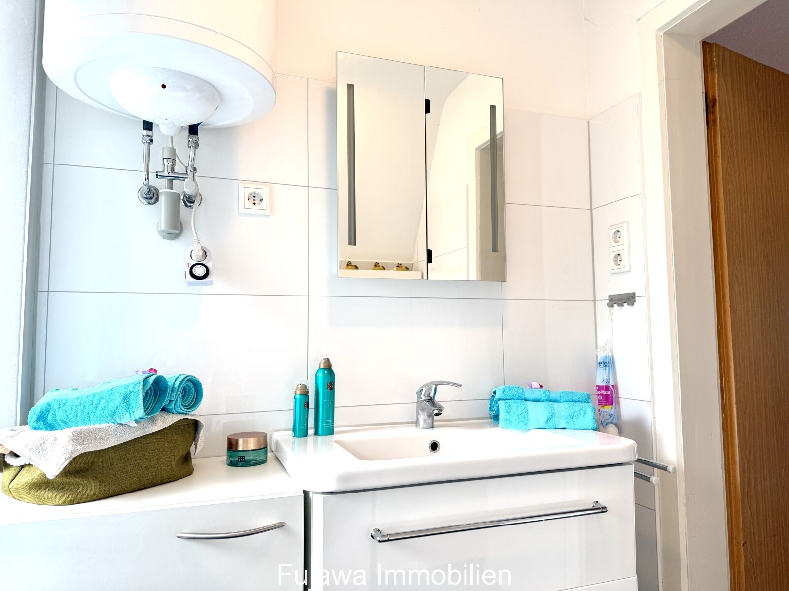 Idylle pur: Kleines Ferienhaus am See nahe HH & Berlin an der Mecklenburger Seenplatte