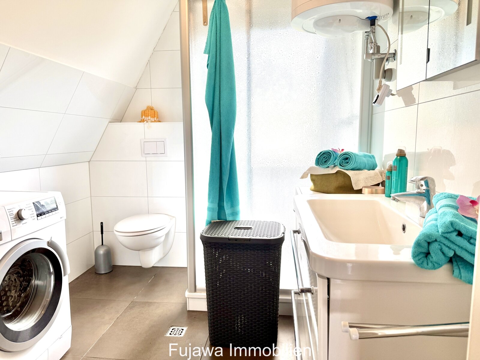 Idylle pur: Kleines Ferienhaus am See nahe HH & Berlin an der Mecklenburger Seenplatte