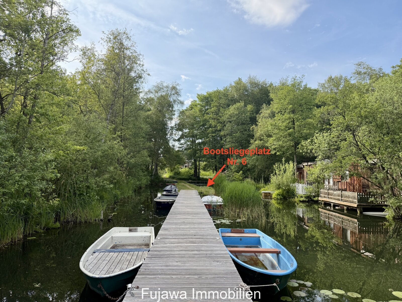 Idylle pur: Kleines Ferienhaus am See nahe HH & Berlin an der Mecklenburger Seenplatte