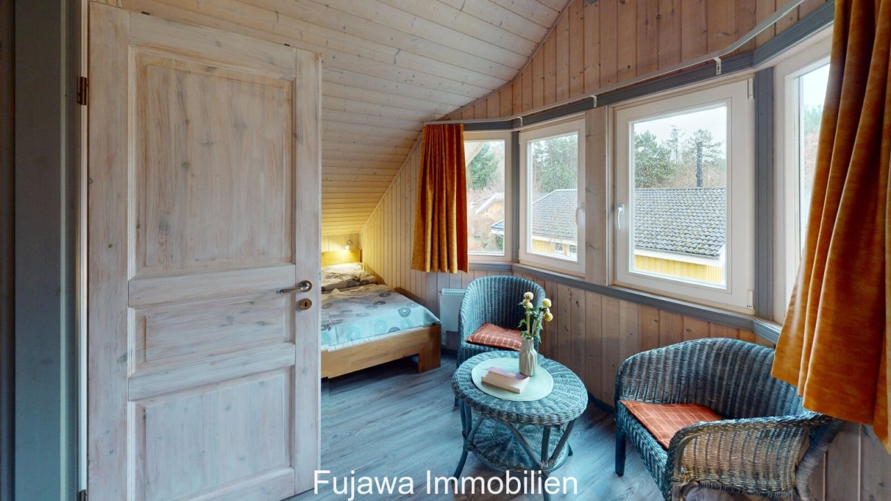 195-Schlafzimmer (geschlossene Galerie) 195-Schlafzimmer (geschlossene Galerie)