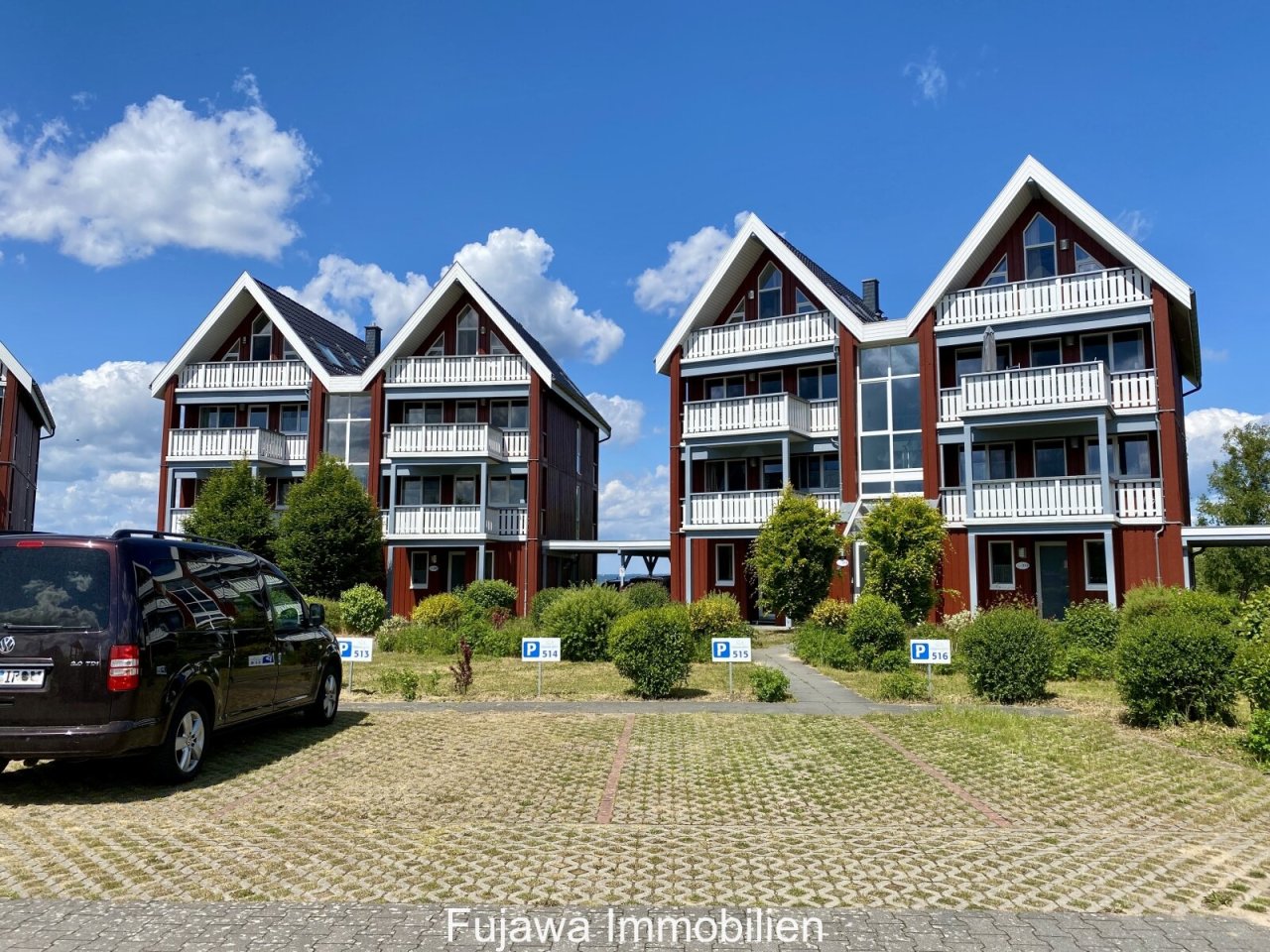 Kapitänshaus Nr. 510 / Müritztörn Nr. 7 mit Parkplatz Kapitänshaus Nr. 510 / Müritztörn Nr. 7 mit Parkplatz