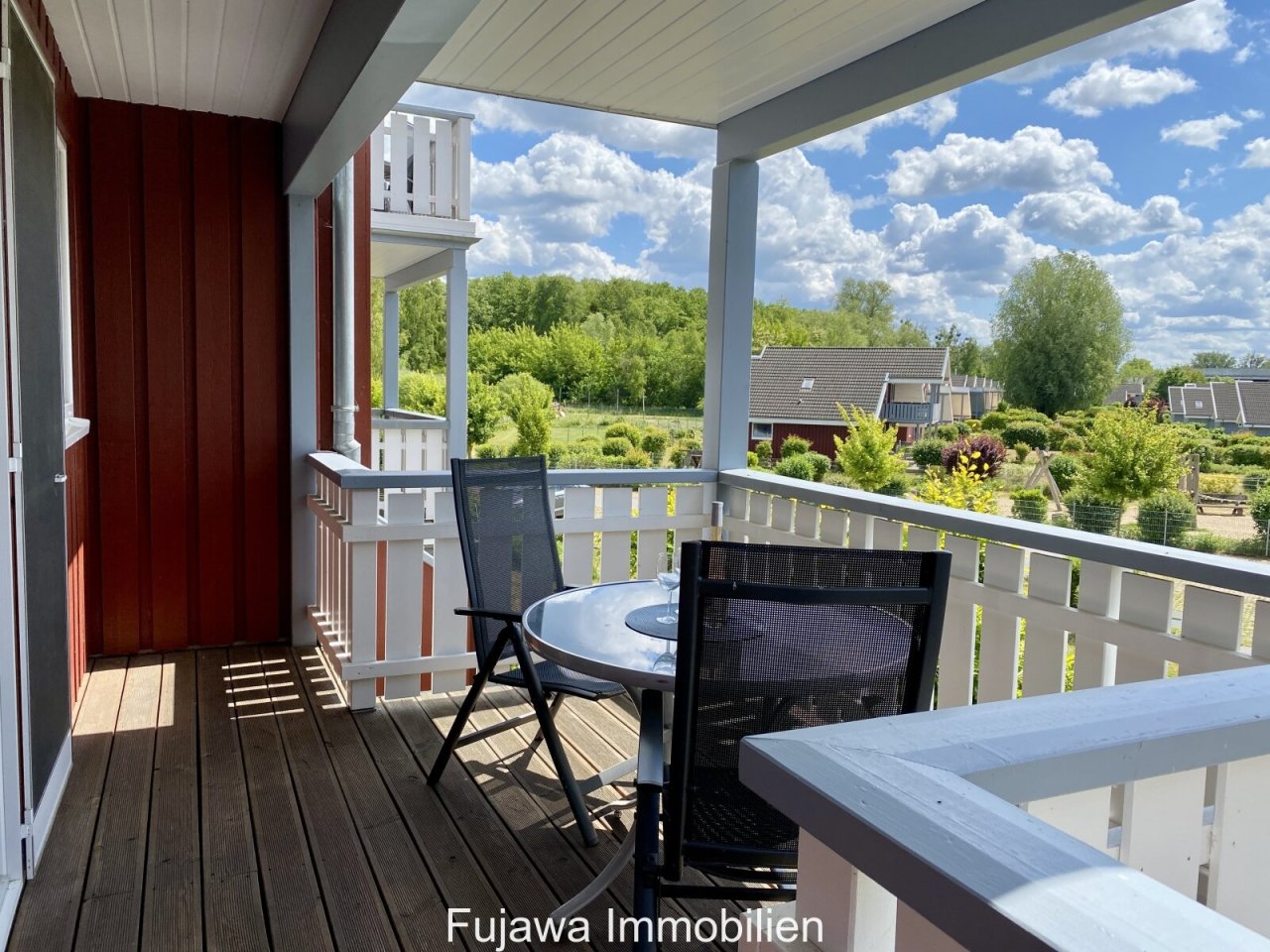 Balkon-Landseite Balkon-Landseite