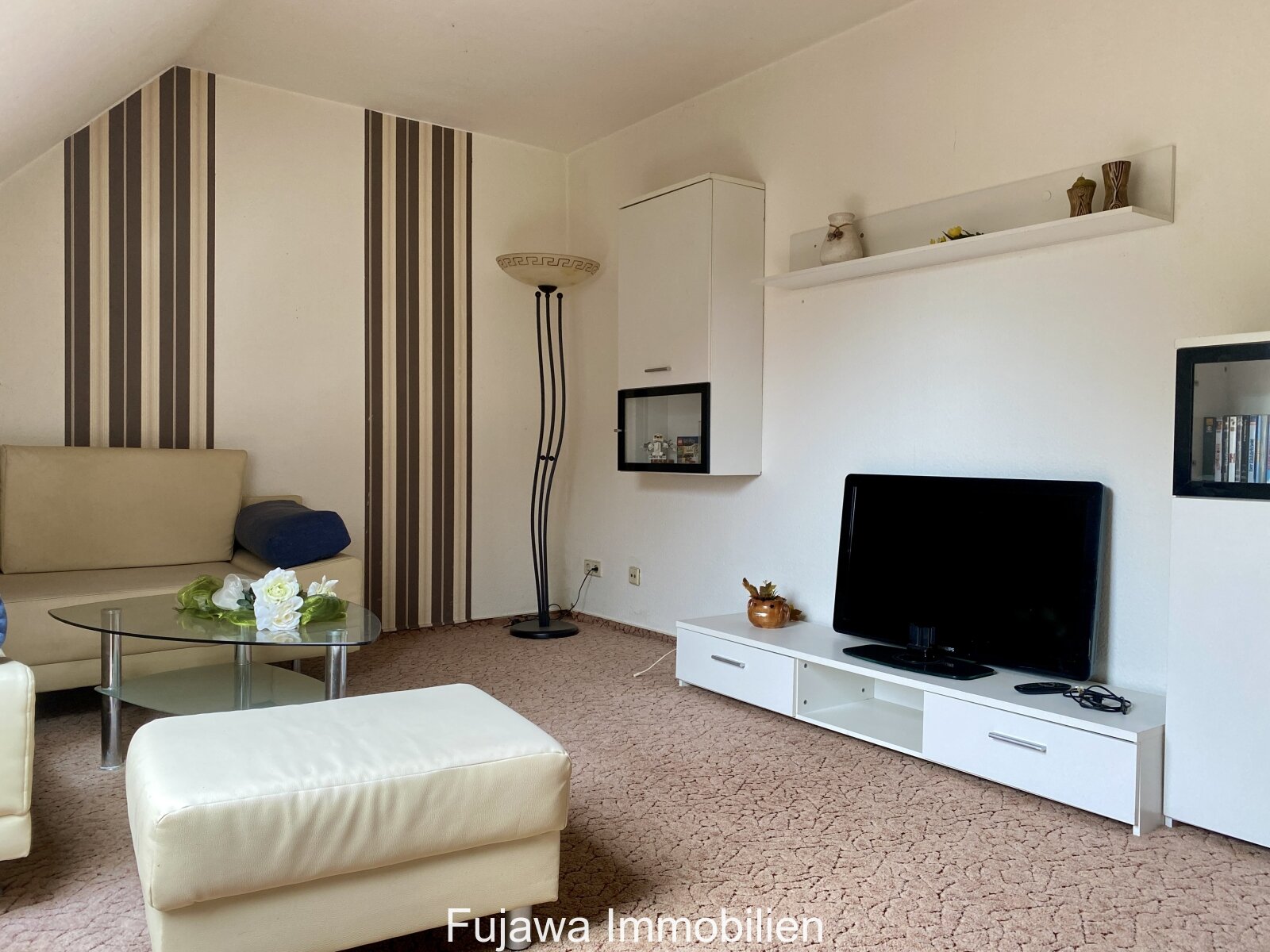 Schlafzimmer 2 (DG) Schlafzimmer 2 (DG)