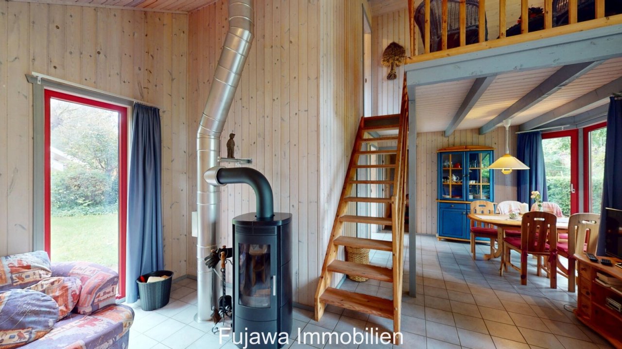 neuer Kaminofen im Wohnzimmer