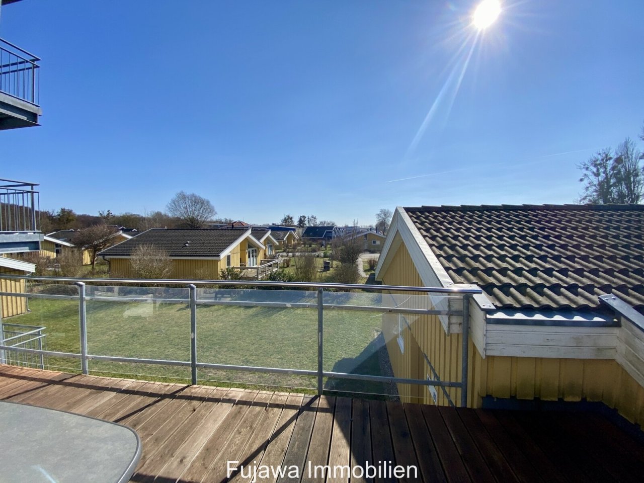 Blick vom Balkon Süd-Ost Richtung