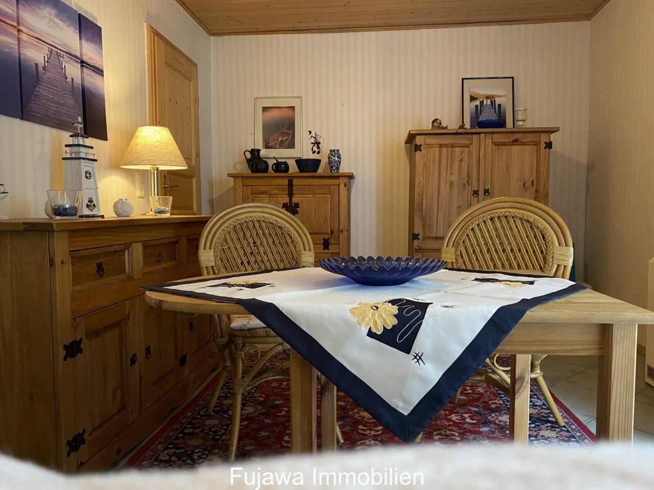 Wohn- und Esszimmer Wohn- und Esszimmer