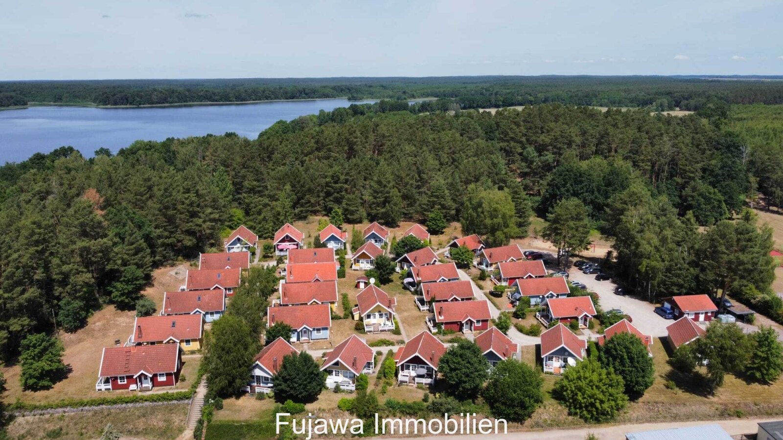 Luftbild Ferienzentrum Useriner See Luftbild Ferienzentrum Useriner See