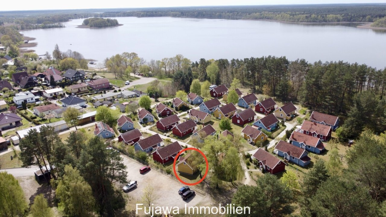 Luftbild Ferienzentrum Useriner See Haus 19 Luftbild Ferienzentrum Useriner See Haus 19