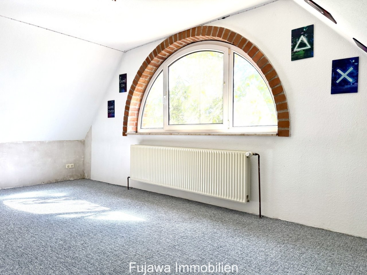 Zimmer Nr. 1 im Nebengebäude Nr. 2 Zimmer Nr. 1 im Nebengebäude Nr. 2