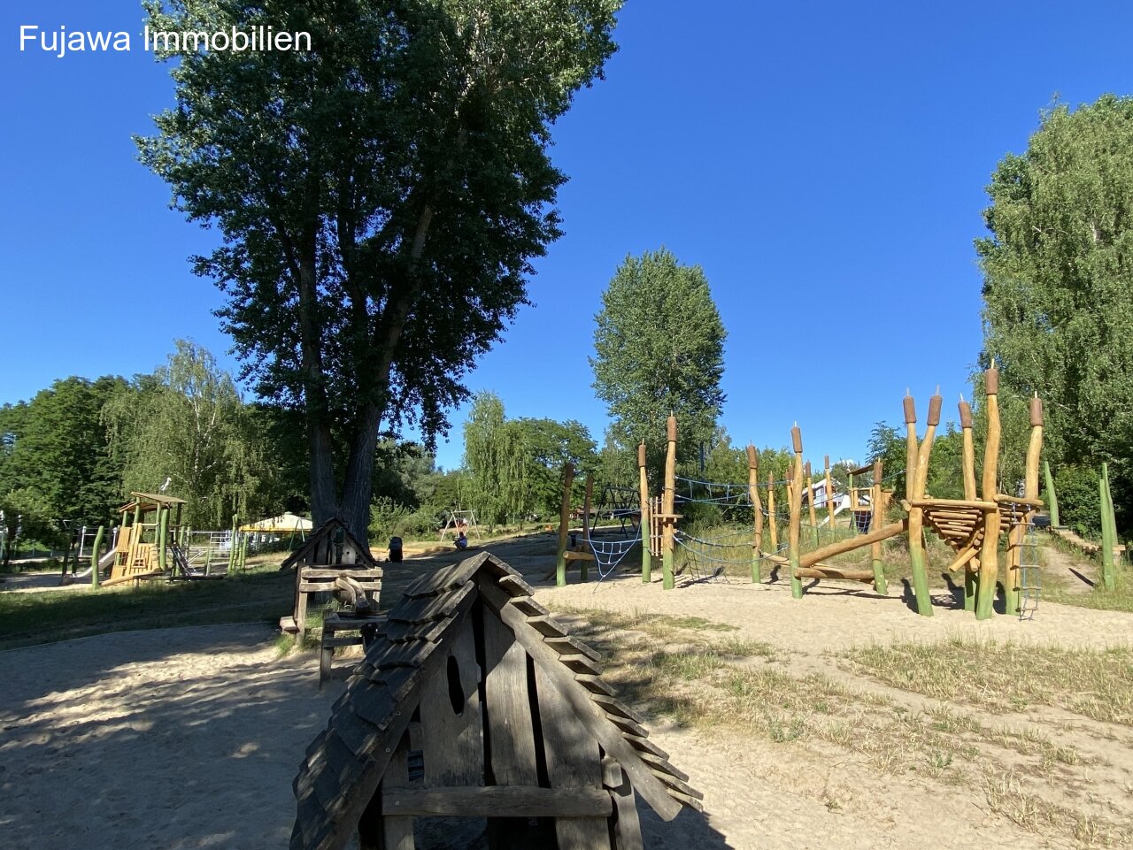 großer neuer Abenteuerspielplatz Ferienpark Mirow