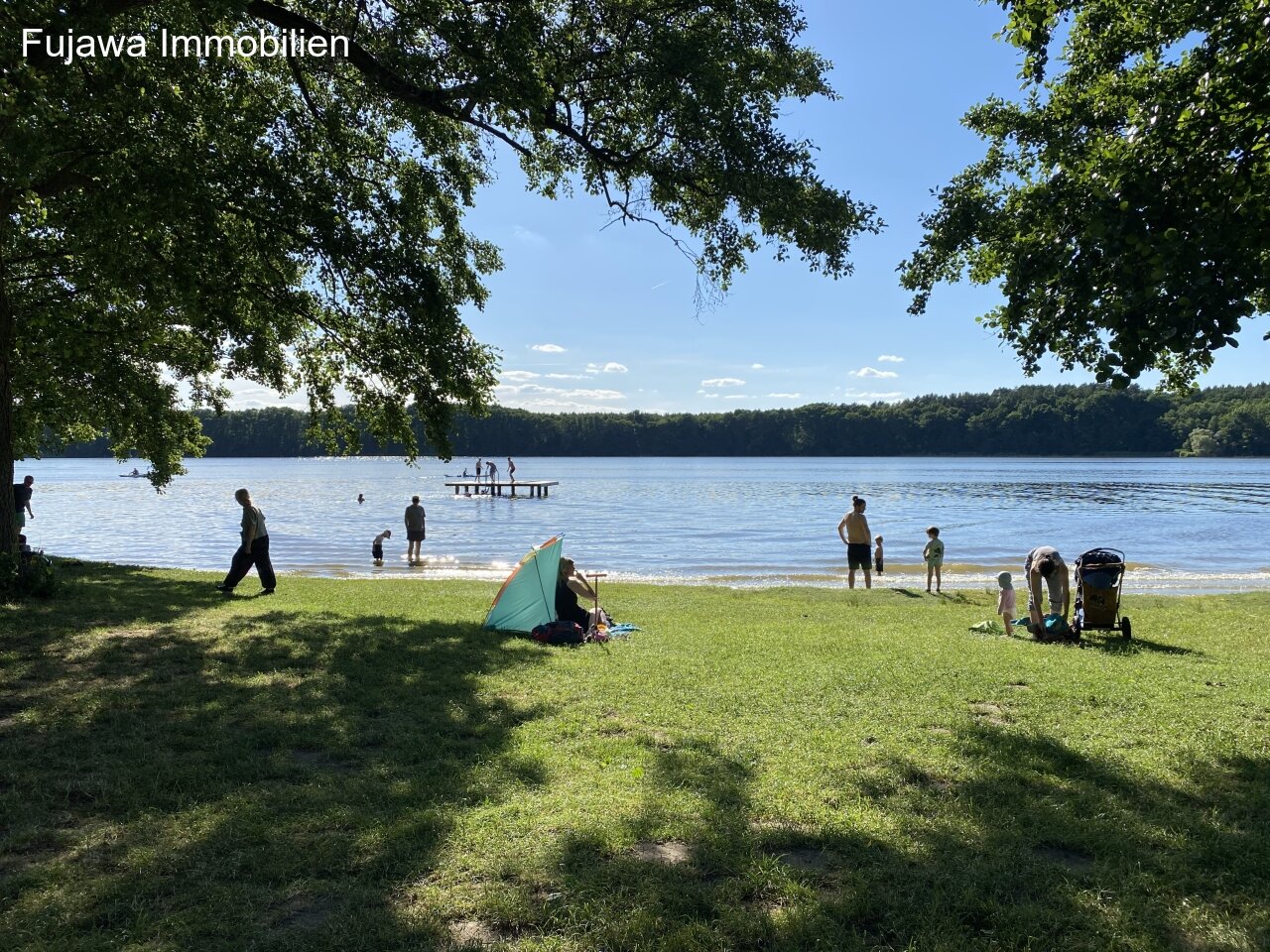 Badestrand im Ferienpark Mirow Badestrand im Ferienpark Mirow